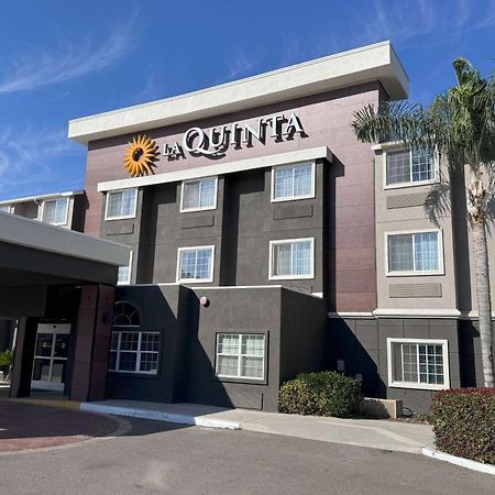 Hotel La Quinta By Wyndham Tulare Extérieur photo