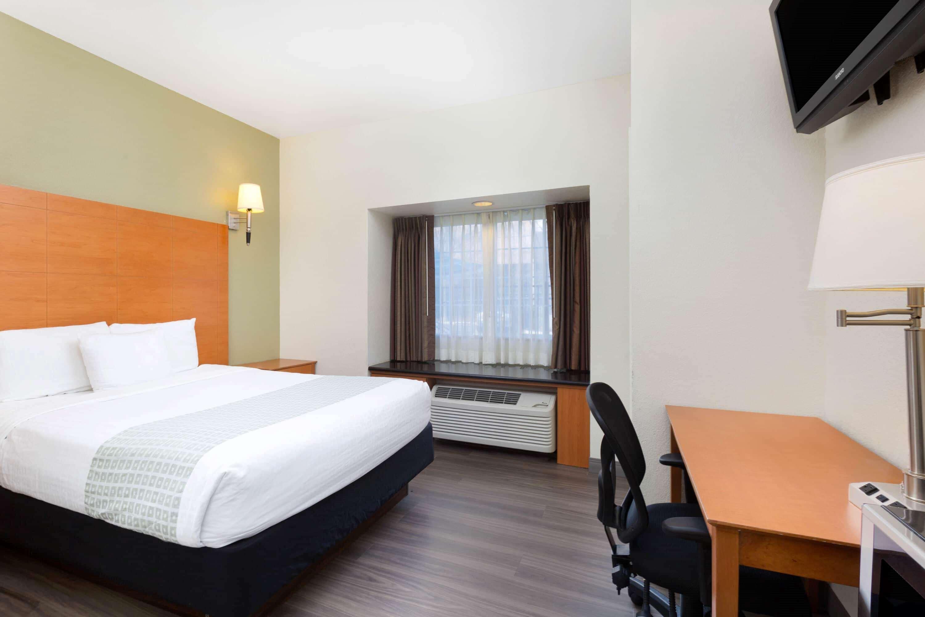Hotel La Quinta By Wyndham Tulare Extérieur photo